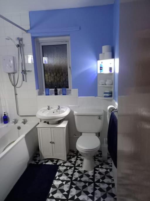 Twin Room In Prescot Homestay Exteriér fotografie